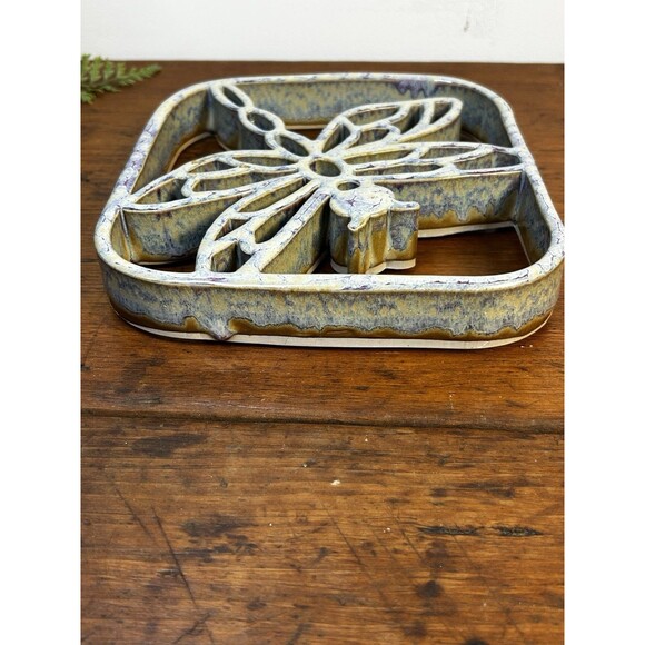 Handmade Bay Art Pottery Ceramic Dragonfly Hot Plate Trivet Studio Pottery - Picture 6 of 12